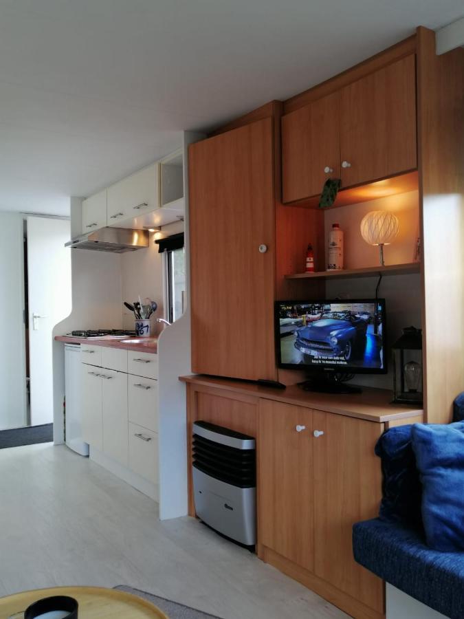 Stacaravan Op 5 Sterren Vakantiepark De Kuilart Friesland Aan Het Meer Met Zwembad 5P 237 Koudum Exterior foto